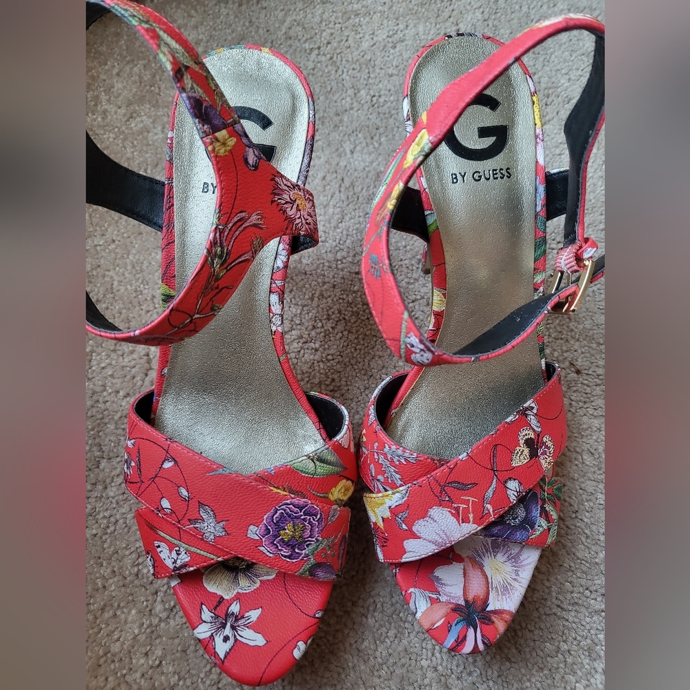 Guess Sandals